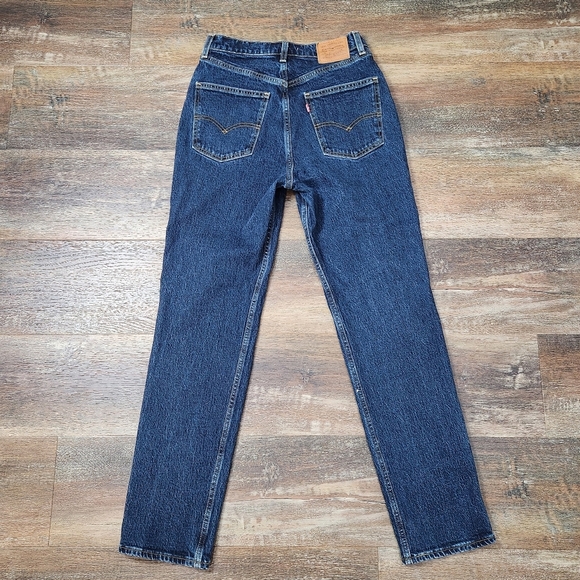 LEVI"S 70s SLIM STRAIGHT LEG JEANS SIZE 28 - Picture 11 of 11